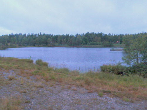 Cycling to Askersund.